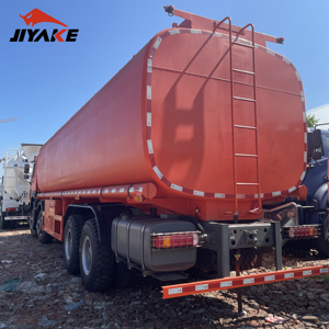 Nouveau Camion-<span class=keywords><strong>citerne</strong></span> diesel HOWO 4x2 à 6 roues, 10001-15000L, conduite à gauche/droite, avec transmission 8 vitesses, <span class=keywords><strong>prix</strong></span> usine - Product Image 5