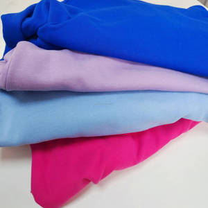 Sudadera con Capucha Juvenil Estilo Urbano - Sudadera de Algodón con Diseño Gráfico para Looks Atrevidos, Eventos Musicales y Uso Diario - Product Image 6