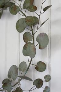 Guirnalda de Eucalipto Metálica Antigua con Acabado Verdigris, Decoración Rústica de Pared con Hojas de Hierro Verdes para Adorno Navideño Europeo del Hogar - Product Image 6