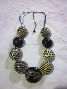 Pulsera de moda hecha a mano con estilo acrílico Lucite resina cuerno madera acento para fiestas o ropa de playa brazaletes de moda - Product Image 3