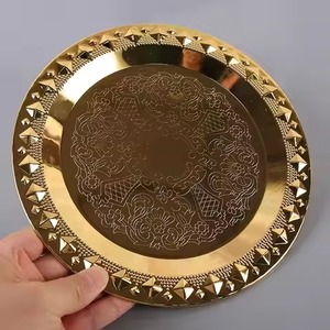 Assiette de présentation en laiton gaufré, base de table décorative pour banquets, mariages, restaurants, hôtels et décoration intérieure - Product Image 4