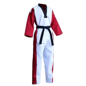 Uniforme de judo et de karaté de haute qualité, design flexible, respirant, en coton et polyester doux, adapté à la pratique intensive des arts martiaux. - Product Image 3
