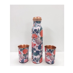 Bouteille d'eau en cuivre pur, faite à la main, réutilisable, bouteille ayurvédique pour boire, bouteille de stockage en cuivre pour la maison, le bureau, les voyages, le fitness et le quotidien - Product Image 6
