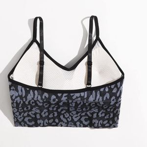 Top Deportivo Sin Costuras con Estampado de Leopardo para Mujer, Top Corto, Elástico, para Yoga, Fitness, Gimnasio, Bralette Acolchado, Ropa Deportiva - Product Image 2