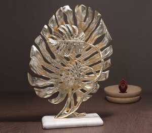 Gold Plated Monstera Leaf Sculpture Handmade Artistic Tabletop <b>Decor</b> Contemporary Plant Design Living Room Ornament Single Piece - Product Image 3