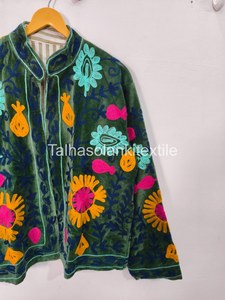 <b>Women's</b> Prairie Chic Floral Pattern Mandarin Collar Full Sleeve Autumn Wear Hand Embroidered <b>Velvet</b> <b>Jacket</b> - Product Image 3