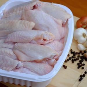 Hot Selling Wholesales Factory Best Quality Halal Frozen <b>Chicken</b> AA Grade Frozen <b>Chicken</b> Middle Wings 35g-55g Packed in Boxes - Product Image 3