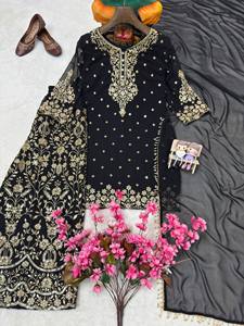 Conjunto de Kurta Tradicional Indio-Pakistaní Negro para Mujer con Bordado Dorado, Largo hasta el Suelo, para Bodas, Corte Holgado, en Rayón - Product Image 5