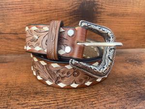 เข็มขัดดอกไม้หนังวัวตะวันตกพร้อมเครื่องมือมือดีไซน์แบบสั่งทำจากผู้ผลิตชั้นนำในอินเดีย - Product Image 2