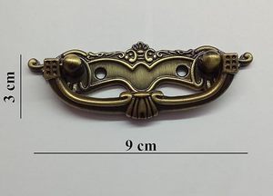 Poignées de tiroir en laiton de style mid-century, design durable pour meubles de chambre - Product Image 3