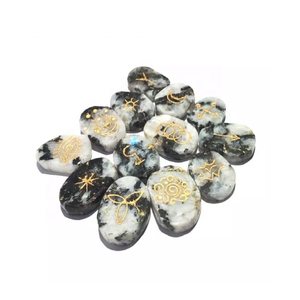 Karuna de haute qualité pierre de lune arc-en-ciel forme pierre de palmier 13 pièces ensemble karuna pierre précieuse en cristal de guérison naturelle ensemble Karuna en gros - Product Image 5