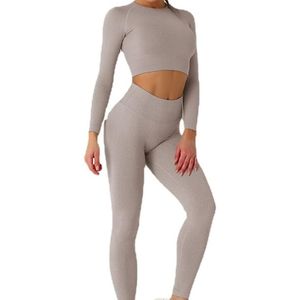 Conjunto de yoga anti-sudor para mujer, conjunto deportivo de 2 piezas ajustado al cuerpo, conjunto de yoga color nude para mujer, ropa de yoga acanalada sólida. - Product Image 4