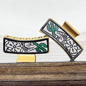 Pinza para el pelo de cuero vacuno occidental hecha a mano con diseño floral de cactus, pasador de cuero genuino, accesorio para el pelo estilo vaquera boho - Product Image 4