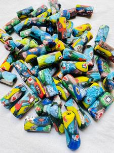 ลูกปัดแก้วงานฝีมือแอฟริกันขายส่ง |   ลูกปัดทรงกระบอกลายทำมือ |   ลูกปัดแก้วหลากสีสันสไตล์ชนเผ่าสำหรับทำเครื่องประดับ - Product Image 2