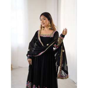 Vestido de Diseñador de Moda Zeel, Ropa India y Pakistaní Negra, Bordado Multihilo con Lentejuelas, con Dupatta - Product Image 2