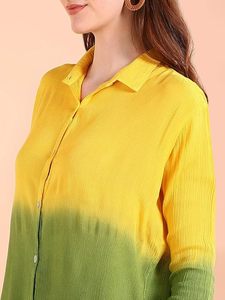 Camisa Holgada de Manga Larga con Cuello Abotonado y Estampado Tie-Dye Hecho a Mano en Rayón para Mujer, Marca Maaesa - Product Image 4