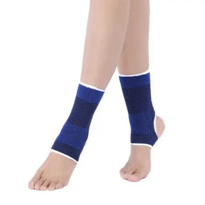 Protège-cheville élastique tricoté bleu personnalisé pour Muay Thai, Kickboxing, MMA – Manchon de compression pour protection articulaire sportive - Product Image 4
