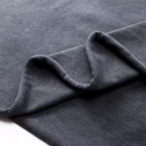 Camiseta de algodón de 220 g/m² con cuello redondo y manga larga, camisetas suaves en blanco, personalizadas, al por mayor, camiseta sencilla unisex. - Product Image 4