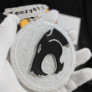 Collier Pendentif Tête de Cheval Teezy413 Personnalisé en Argent 925 Plaqué Rhodium, Sertissage Micro-Pavé de Moissanite, Style Hip Hop pour Hommes - Product Image 2