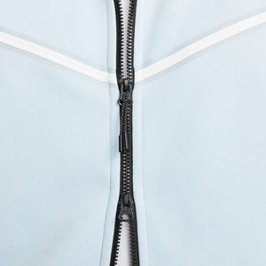 Chándal Deportivo de Felpa Técnica con Logotipo Personalizado, 66% Algodón, 34% Poliéster, Color Azul Bebé, Corte Estándar - Product Image 5