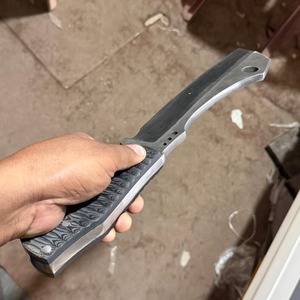 Cuchillo de caza hecho a mano de acero de Damasco, hoja de punta caída de espiga completa, mango de Micarta, cuchillo utilitario para exteriores - Product Image 2