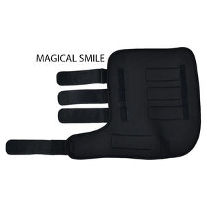 Protégez et soutenez les pattes de votre cheval avec des bandages et enveloppes de protection, idéaux pour les déplacements en écurie ou les soins après l'exercice. - Product Image 3