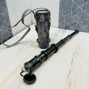 Telescopio Pirata de Latón Antiguo Pulido Negro con Tema de Ángel, Estuche de Cuero Dolan London 1920 BT-010, Artesanía del Viejo Mundo - Product Image 1