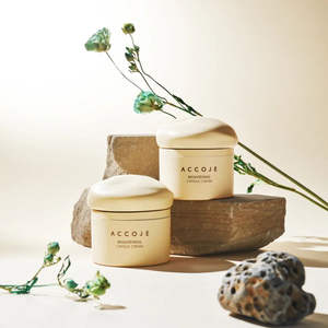 ครีมบำรุงผิวหน้าสำหรับทุกสภาพผิว 50 มล. แอคโคเจ พรีเมียม ไลท์เวท มอยส์เจอไรเซอร์ - Product Image 3