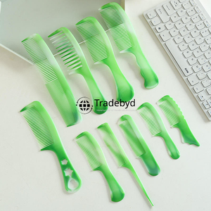 Peigne en résine fait main Tradebyd, accessoire de toilettage haut de gamme pour salon de coiffure et spa - Product Image 2