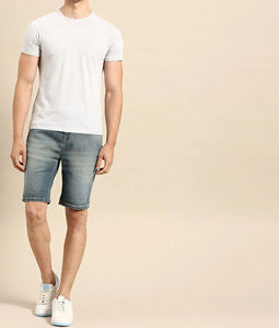 Shorts en jean déchirés pour homme, style vintage, coupe slim, respirant, avec rayures latérales, de haute qualité, pour l'été - Product Image 1