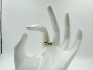 Anillo de cóctel de latón chapado en oro Joyería llamativa con vibraciones vintage y durabilidad moderna - Product Image 3