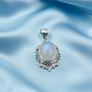 Colgante de plata de ley 925 hecho a mano con piedra lunar arcoíris, cabujón ovalado vintage, joyería de piedras preciosas, regalo para ella. - Product Image 6