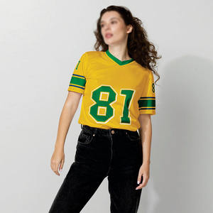 Proveedor de camisetas de fútbol americano personalizadas en color amarillo, diseños sublimados, impresión por transferencia, estilo vintage, corte holgado, malla, fabricadas en EE. UU. - Product Image 6