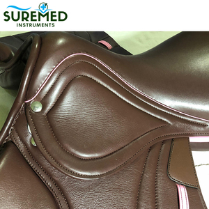 Support de selle de cheval anglais haut de gamme (outils de fermeur) en cuir réutilisable pour la chirurgie et les soins vétérinaires des animaux - Qualité A+ - Product Image 5