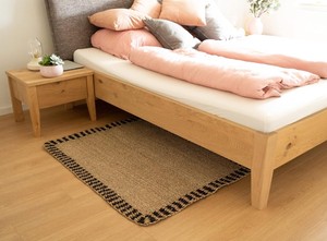 Tapis rectangulaire en jonc de mer naturel, tissé à la main, avec bordure à pompons noirs, pour salon, chambre, entrée, pique-nique - Product Image 4