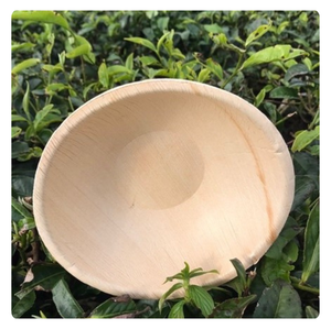 STOCK LIMITÉ! Bols en feuille de palmier Areca fabriqués à la main-Écologique et parfait pour les événements en plein air! - Product Image 1