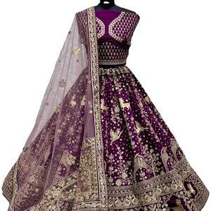 Seda pesada de nuevo diseñador con bordado Dori y trabajo de diamantes y costura con CanCan Party wear Lehenga choli - Product Image 1