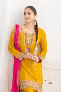 Salwar Kameez Tradicional Chinon Listo para Usar con Bordado y Lentejuelas para Bodas, Graduaciones y Diwali - Product Image 6