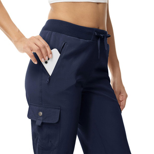 Pantalones Capri Cargo para Mujer, Ligeros, Corte Holgado, 3/4 de Longitud, Deportivos, Transpirables, con Múltiples Bolsillos - Product Image 6