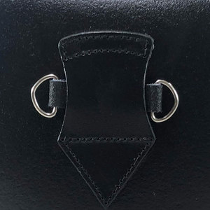 Sporran medieval de cuero genuino negro con nudo celta, doble relieve, para kilt escocés, con cadena y cinturón - Product Image 4