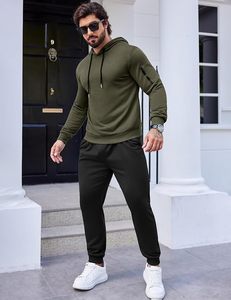Ensemble de survêtement en polaire pour homme, idéal pour le fitness en plein air - Product Image 3