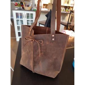 Bolsos de mano ligeros de cuero genuino para mujer, bolsos de compras en venta, resistentes al agua, duraderos, de buena calidad, precio de fábrica. - Product Image 4