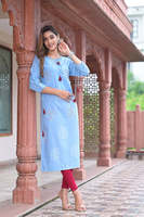 Kurta Droite pour Femme à Manches Trois-Quarts en Coton Cambric Bleu avec Broderie de Paillettes, Col Yash Gallery, Logo Personnalisé, Idéale pour l'Été