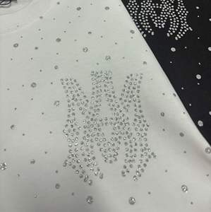 Nouvelle Veste Puffer Unisexe Vintage Éco-responsable Style Hip-Hop Croisé Droit avec Diamants Intégrés et Jeans Cinq Poches – Collection 2025 Européenne et Américaine - Product Image 4