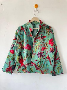 Veste et manteau en velours imprimé animal, réversible, matelassé en coton, fait main en Inde, manches trois-quarts - Product Image 4