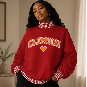 Sweat-shirt gris pour femme, style universitaire Clemson, avec appliqué graphique personnalisé OEM, motif cœur, vente en gros - Product Image 3