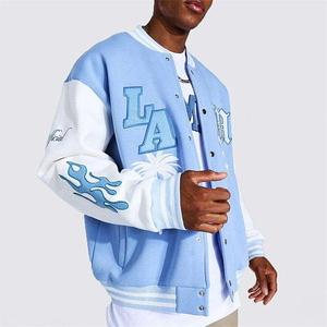 Chaqueta Varsity Azul Claro para Hombre con Bordado LA y Diseño de Palmera en la Espalda, Ropa Exterior Informal - Product Image 3