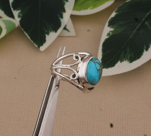 แหวนเงินแท้ 925 ประดับเทอร์ควอยซ์สีน้ำเงินทองแดงทรงเหลี่ยมเจียระไนแบบบริลเลียนท์ งานแฮนด์เมด สไตล์โบโฮคลาสสิก เรียบหรู สำหรับงานแต่งงานและงานปาร์ตี้ - Product Image 5