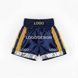 Shorts d'entraînement amples pour hommes avec logo personnalisé, short de sport premium à franges, taille haute élastique, respirant en polyester/nylon - Product Image 4