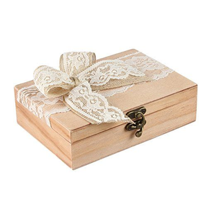 Boîte de rangement en bois personnalisée, rectangulaire, sculptée, idéale pour le rangement et la décoration, idée cadeau parfaite en provenance d'Inde - Product Image 1